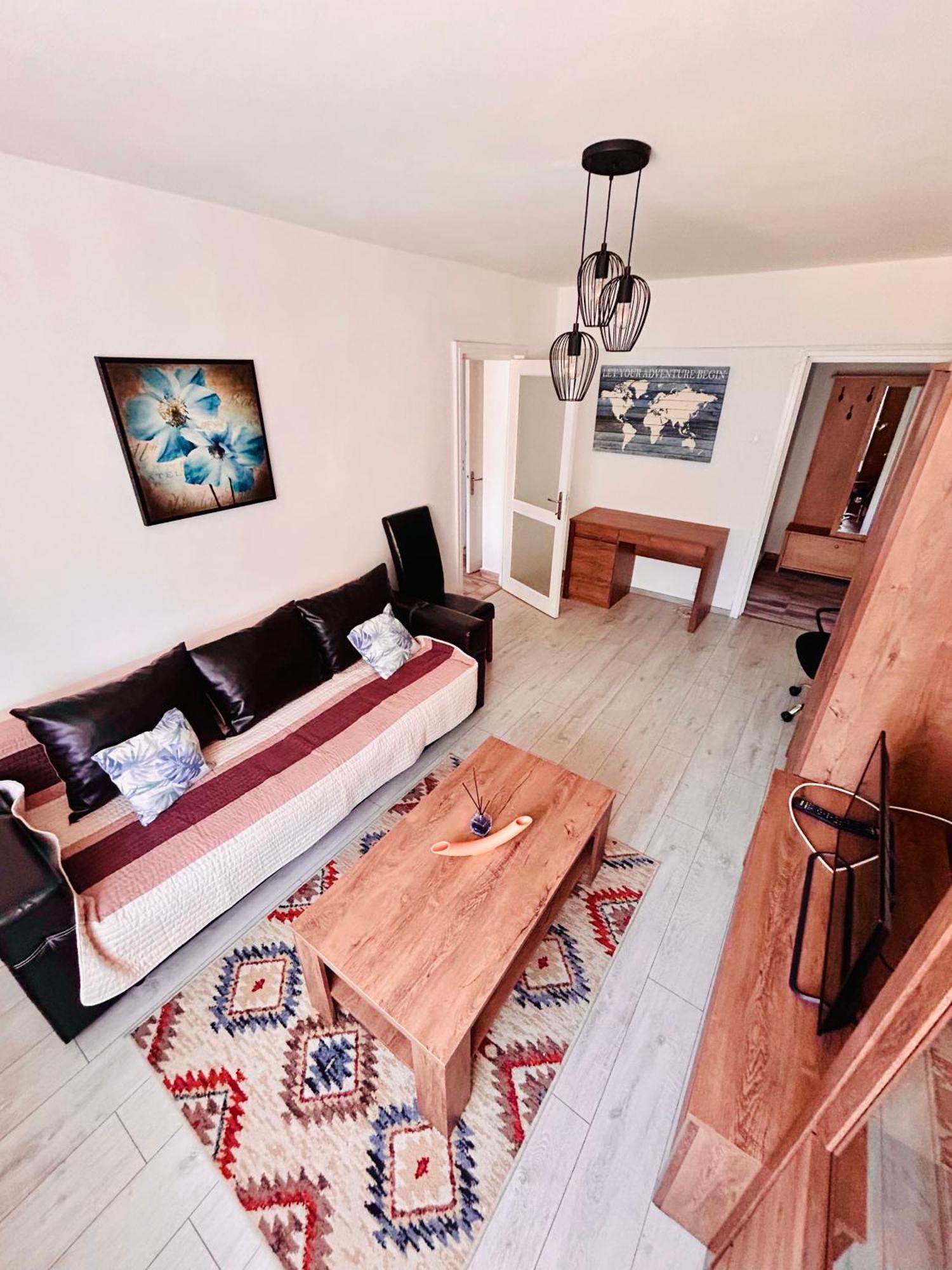 Snug Apartament Iasi Exterior photo